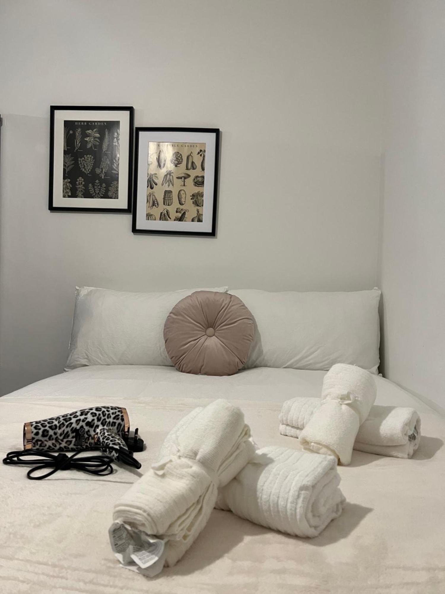 Lovely Double Rooms In Euston & Square In Central Лондон Екстер'єр фото